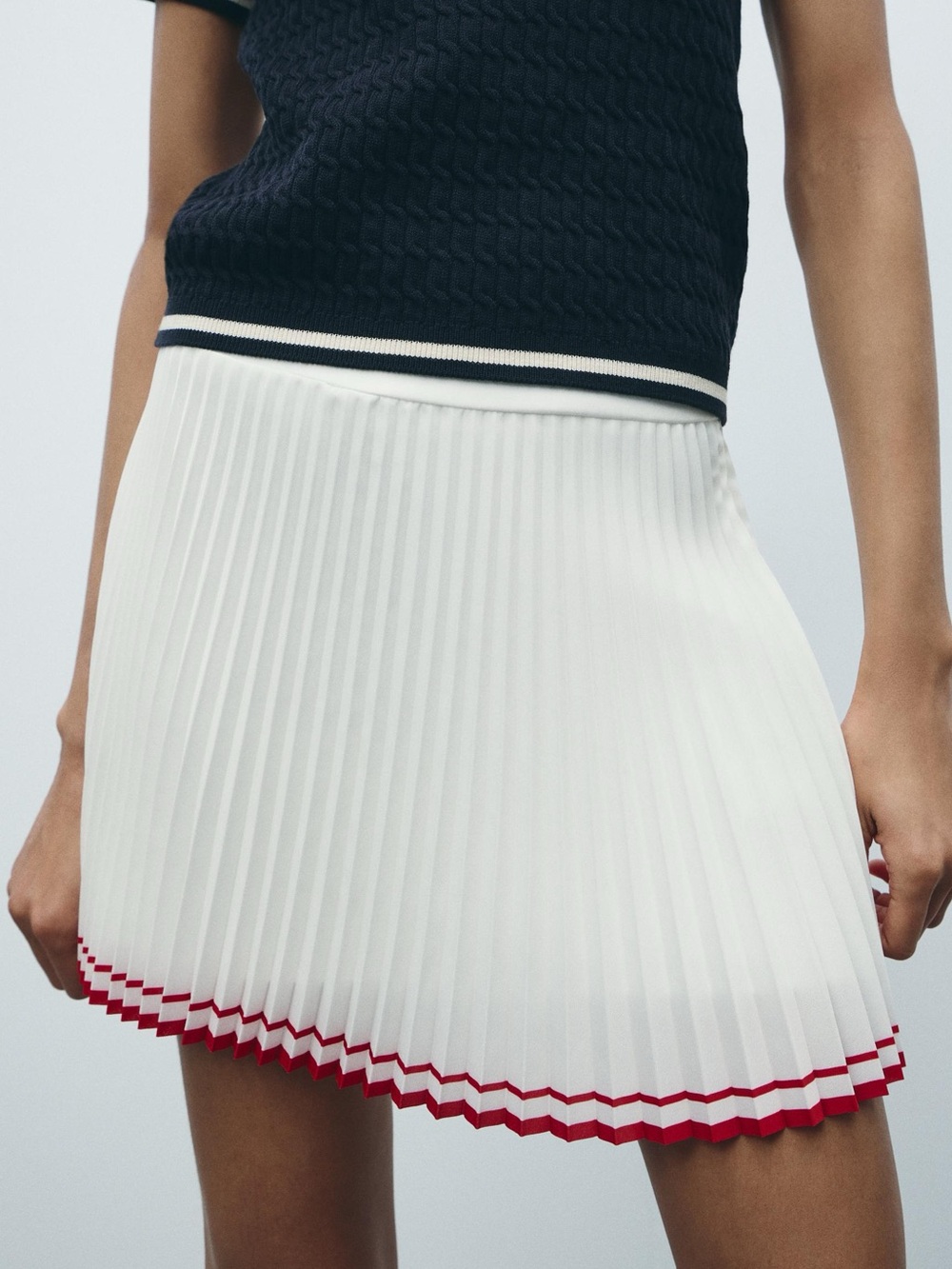 Zara Women Size L Oyster White Preppy Sporty Pleated Mini Skirt NWT
